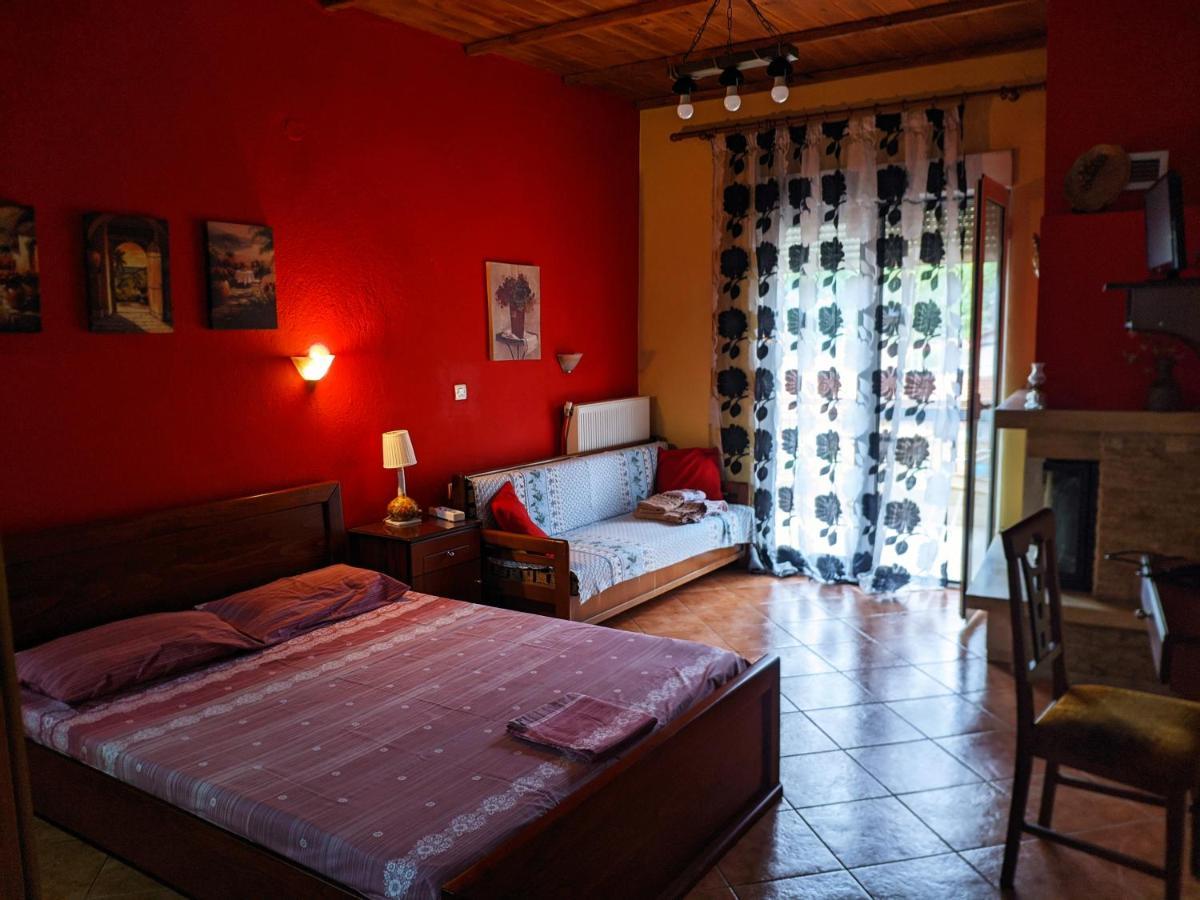 Alexandros Guesthouse Орма Екстер'єр фото