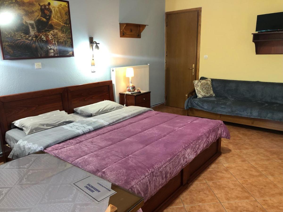 Alexandros Guesthouse Орма Екстер'єр фото